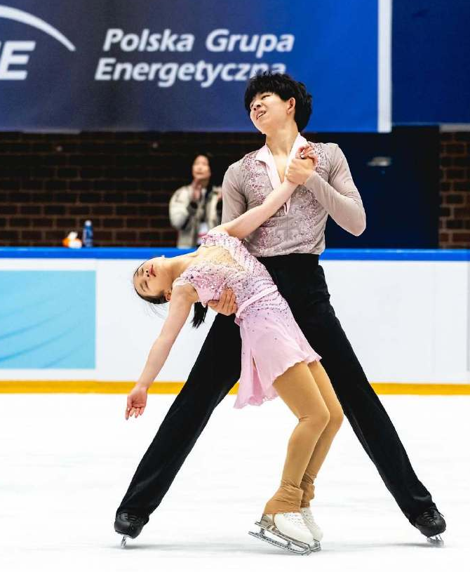 wechat_2025-10-04_070856_361.png wechat_2025-10-04_070856_361.png