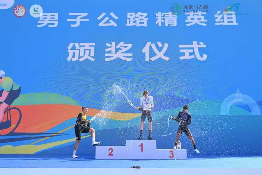 微信图片_20251021155716.jpg 微信图片_20251021155716.jpg