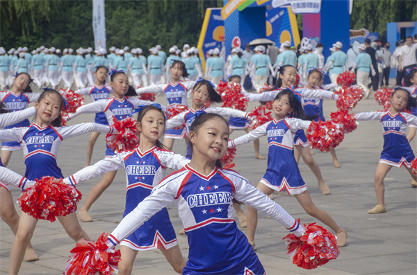 辽宁2.jpg 辽宁2.jpg