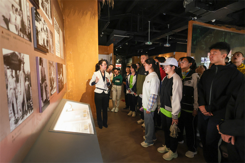 W020250930639056014024.jpg W020250930639056014024.jpg