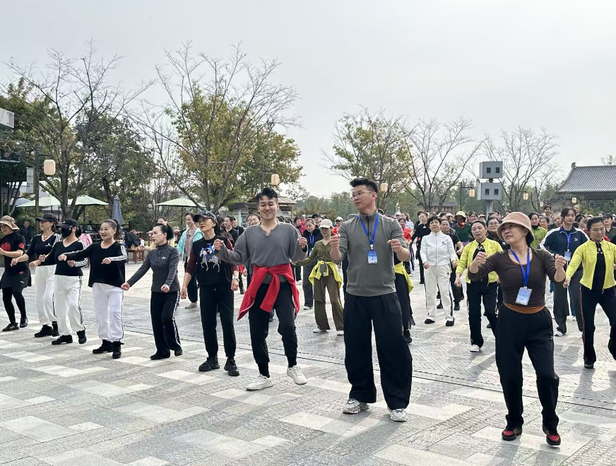 1103-老年3.png 1103-老年3.png