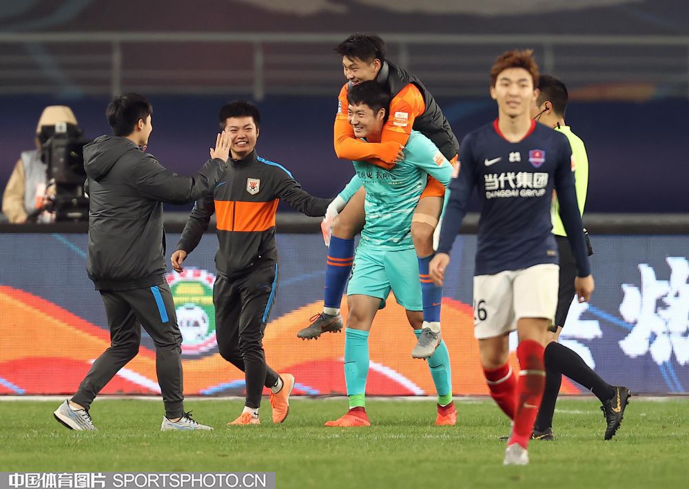 W_57432310_20111019_wxm.jpg W_57432310_20111019_wxm.jpg