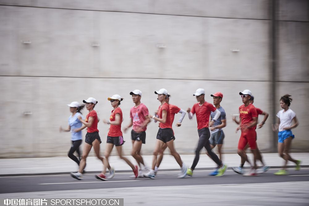 1218-竞走.jpg