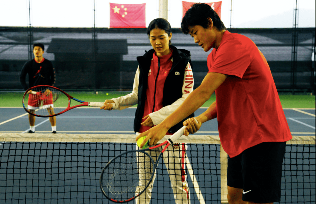 1218-网球.png 1218-网球.png