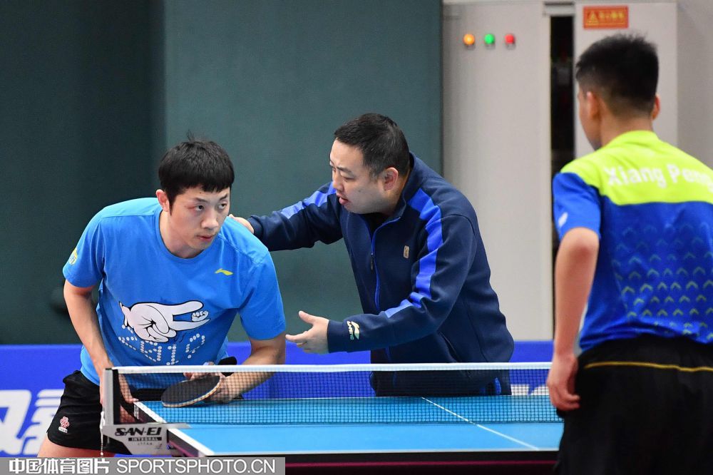 W_30312689_20012215_by.jpg W_30312689_20012215_by.jpg