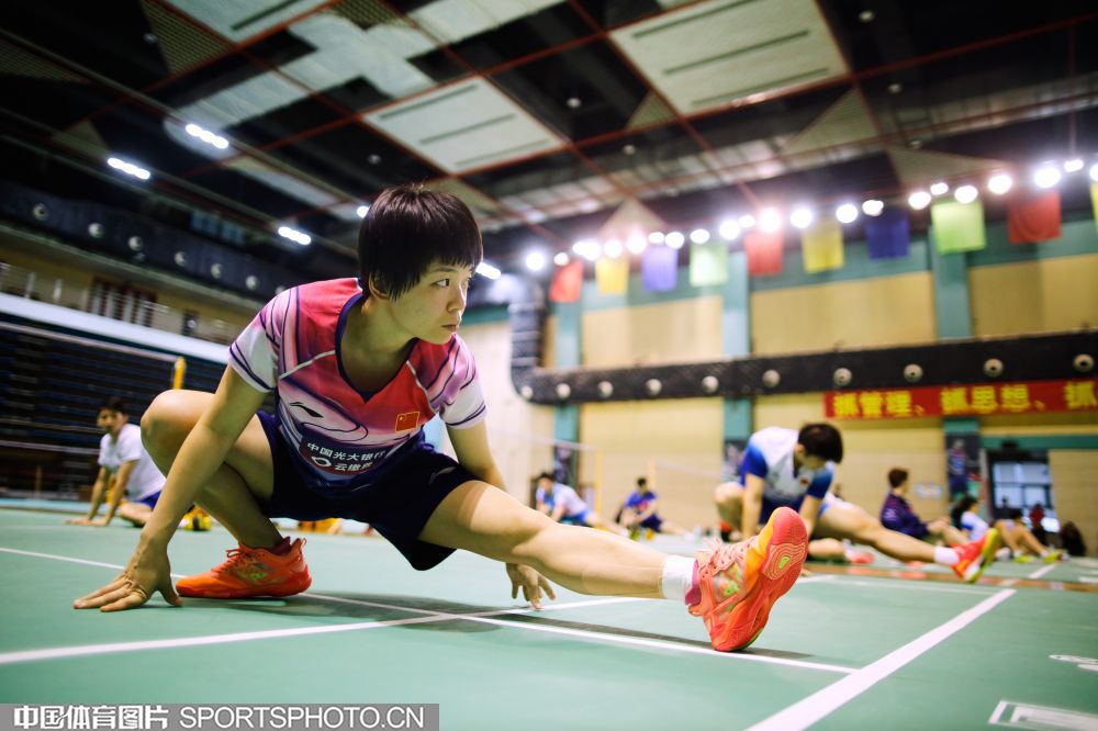 W_8466745_20010610_l.jpg W_8466745_20010610_l.jpg