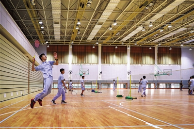 0630005_001_07_b.jpg 0630005_001_07_b.jpg