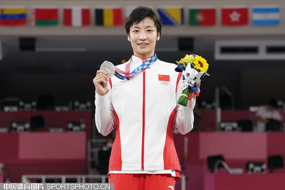 W_23388904_21080622_by.jpg W_23388904_21080622_by.jpg