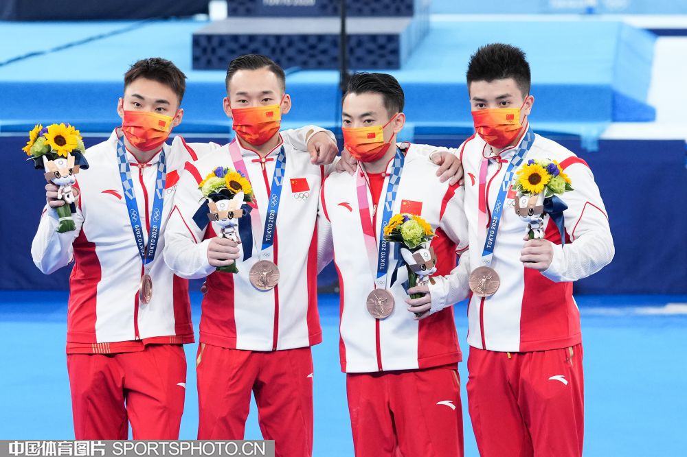 W_8009604_21072622_nmz.jpg W_8009604_21072622_nmz.jpg