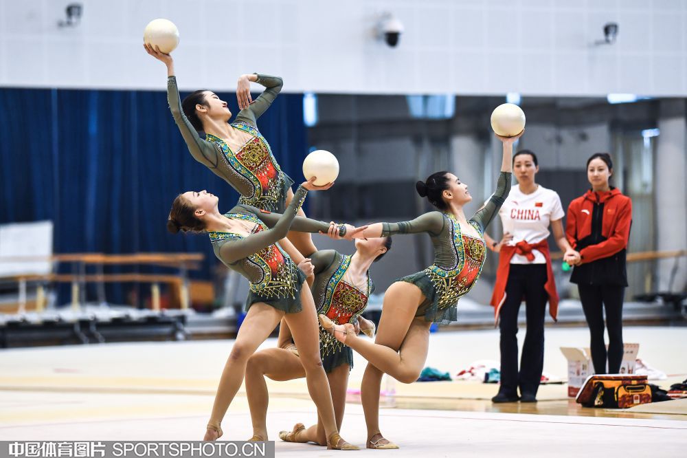 0827-艺术体操5.jpg 0827-艺术体操5.jpg