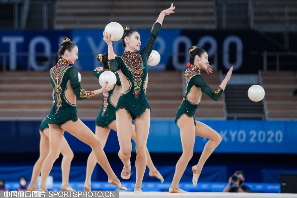 0827-艺术体操2.jpg 0827-艺术体操2.jpg